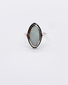 OVAL WHITE OPAL RING ⋄ Size 4.75