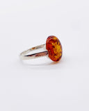 AMBER RING ⋄ Size 7.5