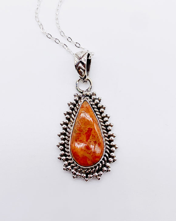 SPONGE CORAL NECKLACE