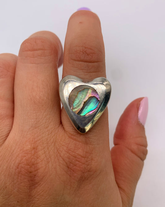 ABALONE HEART RING
