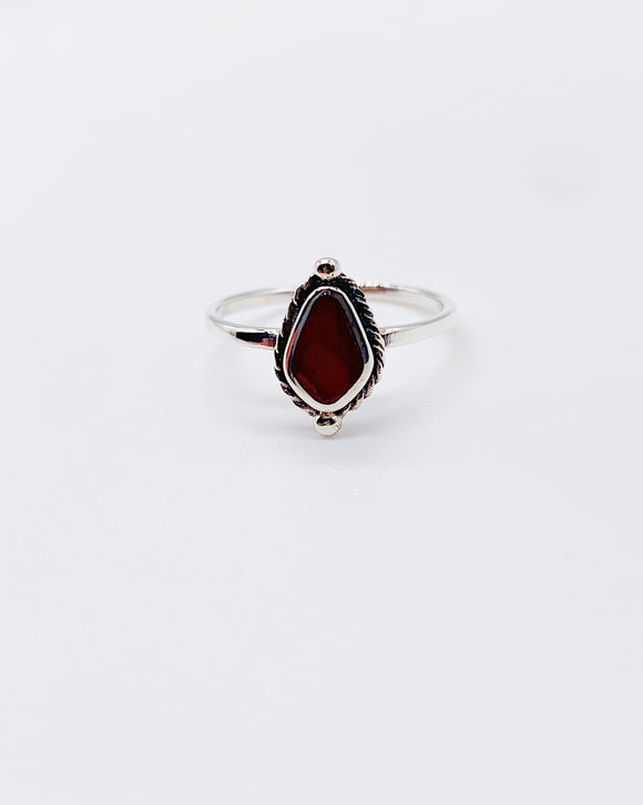 RED AGATE RING ⋄ Size 7