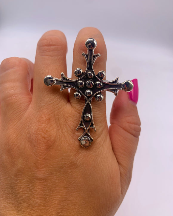 CROSS RING