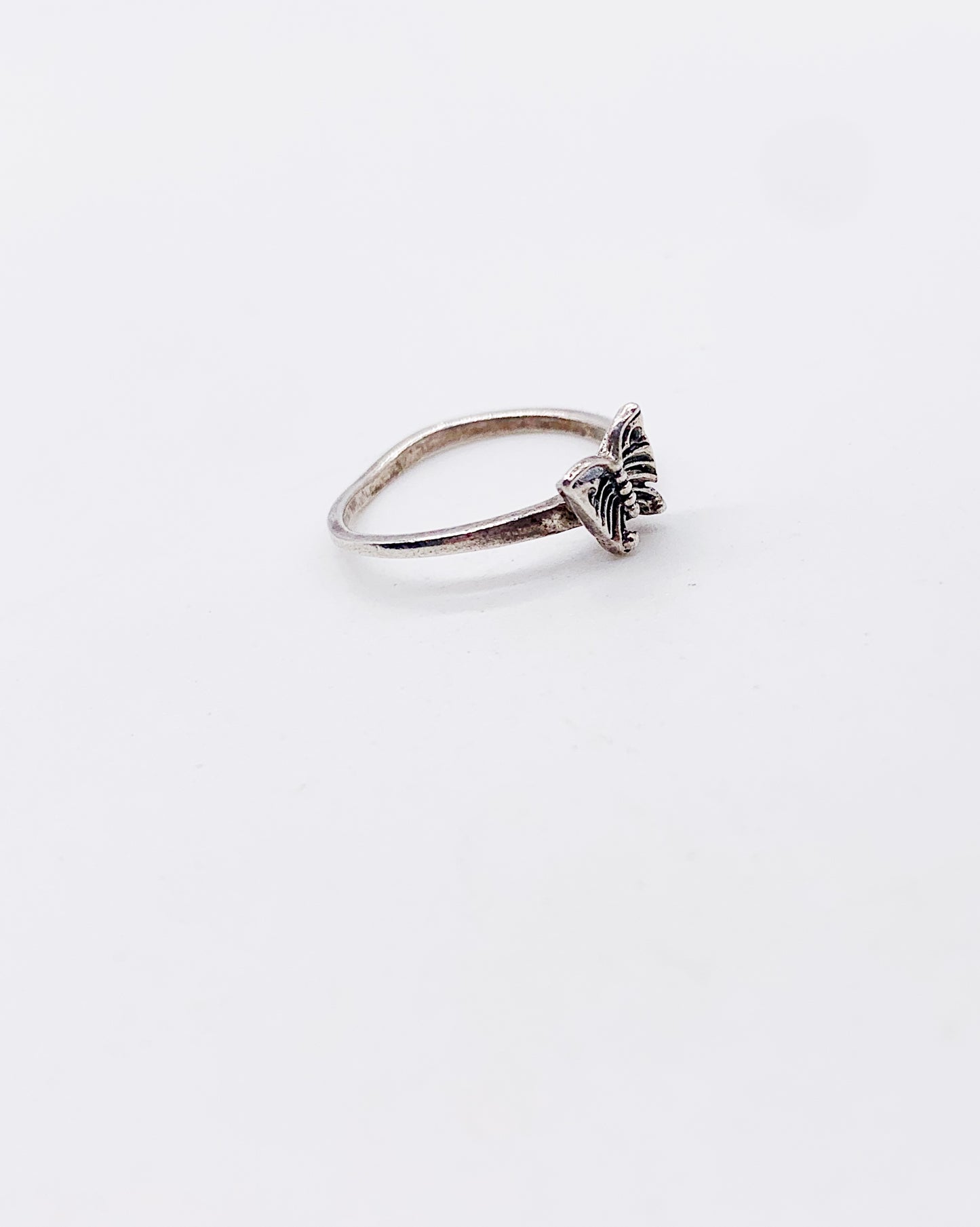 BABY BUTTERFLY RING