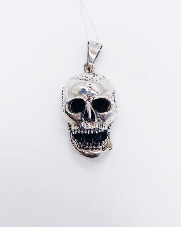 CALAVERA NECKLACE