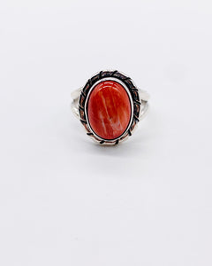 NAVAJO RED SPINY OYSTER RING