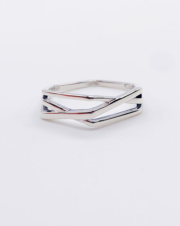 GEOMETRIC BAND RING ⋄ Size 6