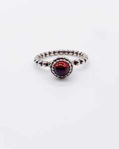 GARNET DROP RING • Sz 5.25