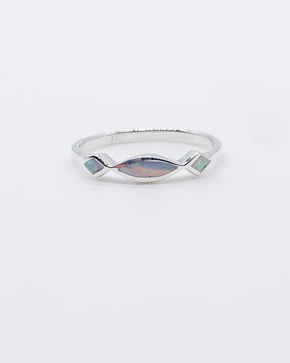 WHITE OPAL TRIPLET RING ⋄ Size 7