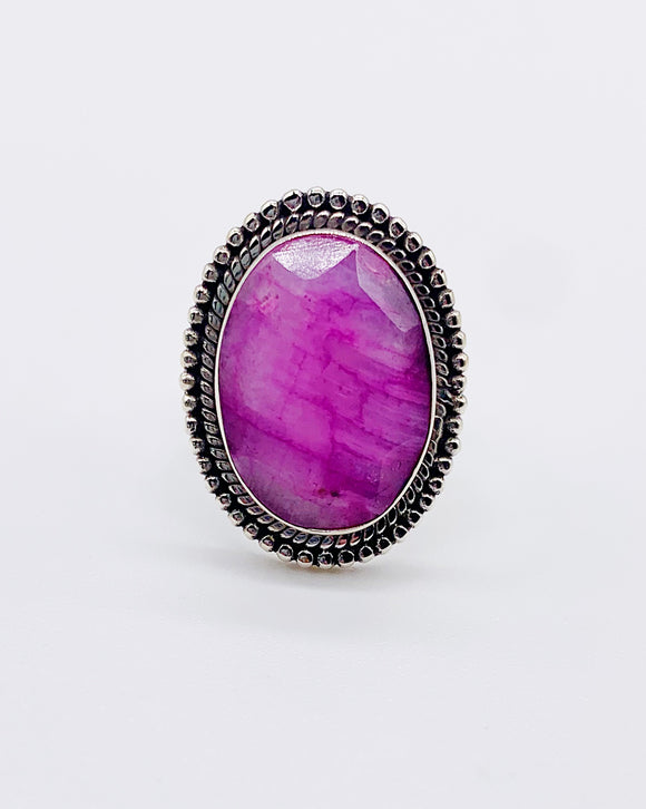 OVAL PINK MOONSTONE RING ⋄ Size 6
