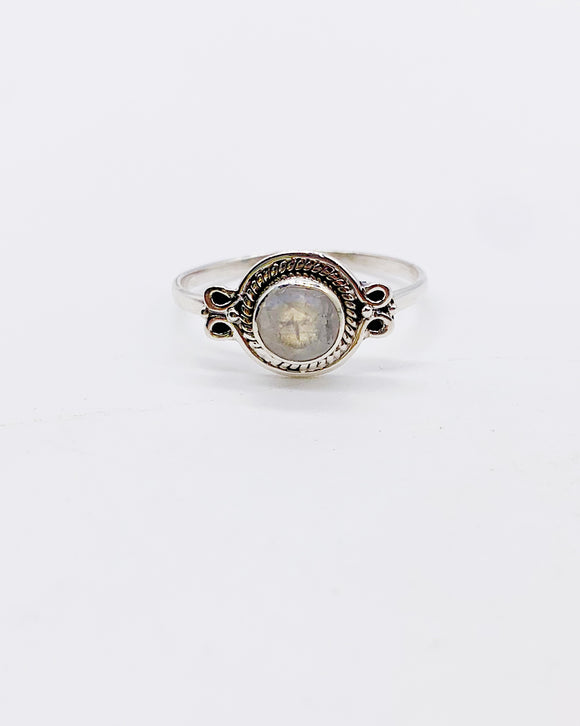 MOONSTONE LOOP RING