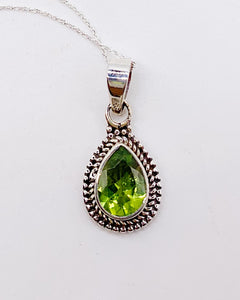 PERIDOT NECKLACE