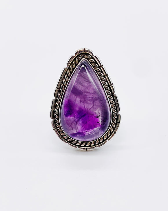 TRAPICHE AMETHYST RING ⋄ Size 6.5