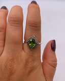 PERIDOT POINT RING • Sz 7.5