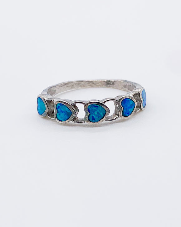 BLUE OPAL HEART BAND ⋄ Size 6.75
