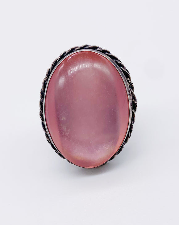 MOONGLOW LUCITE STATEMENT RING ⋄ Size 6.75