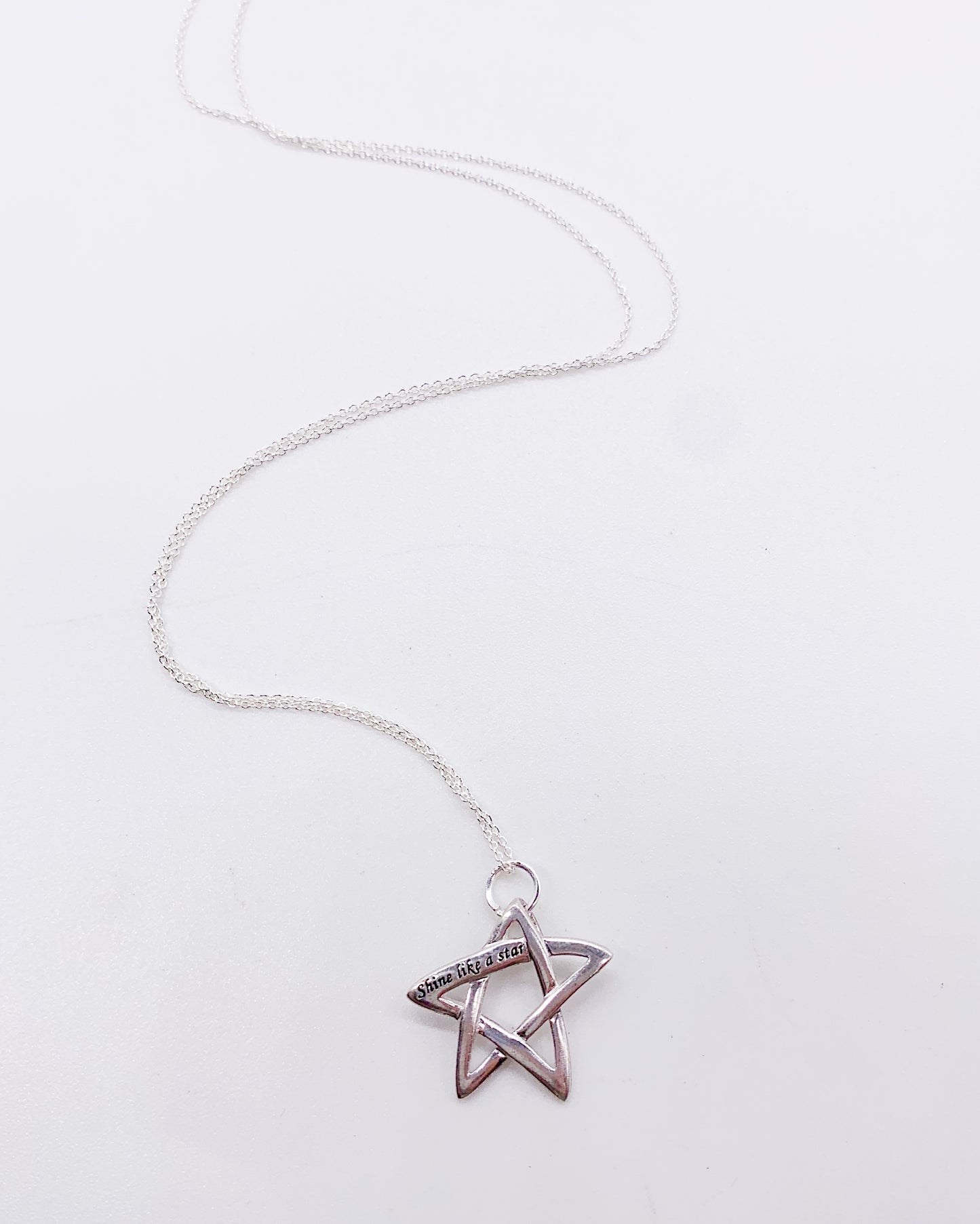 SHINING STAR NECKLACE