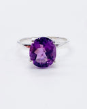 OVAL AMETHYST RING ⋄ Size 9