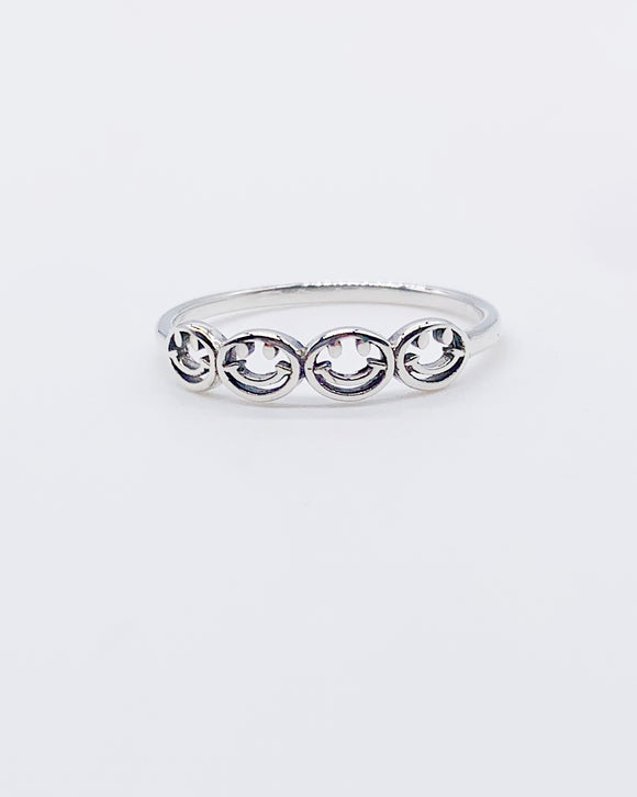 ALL SMILES RING ⋄ Size 7