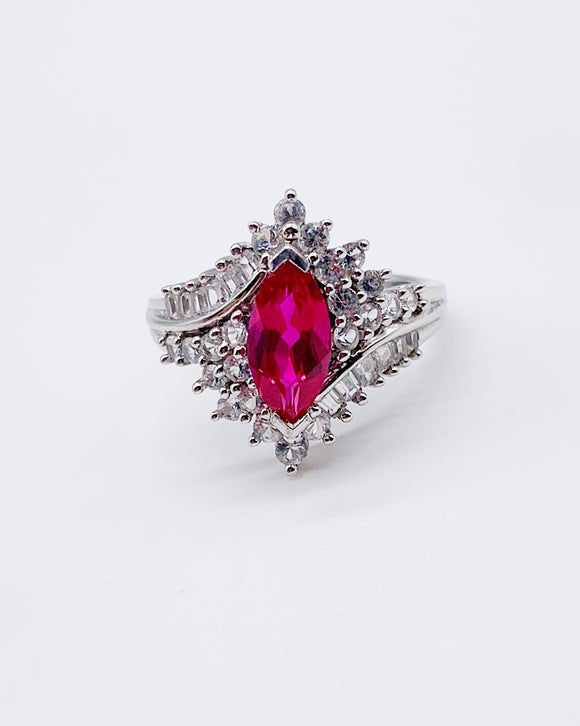 PINK SAPPHIRE MARQUISE RING ⋄ Size 7
