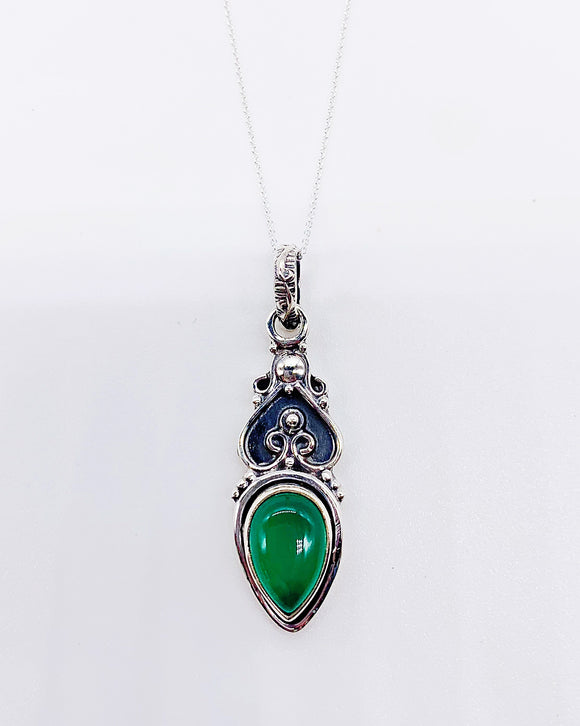 GREEN ONYX DROP NECKLACE
