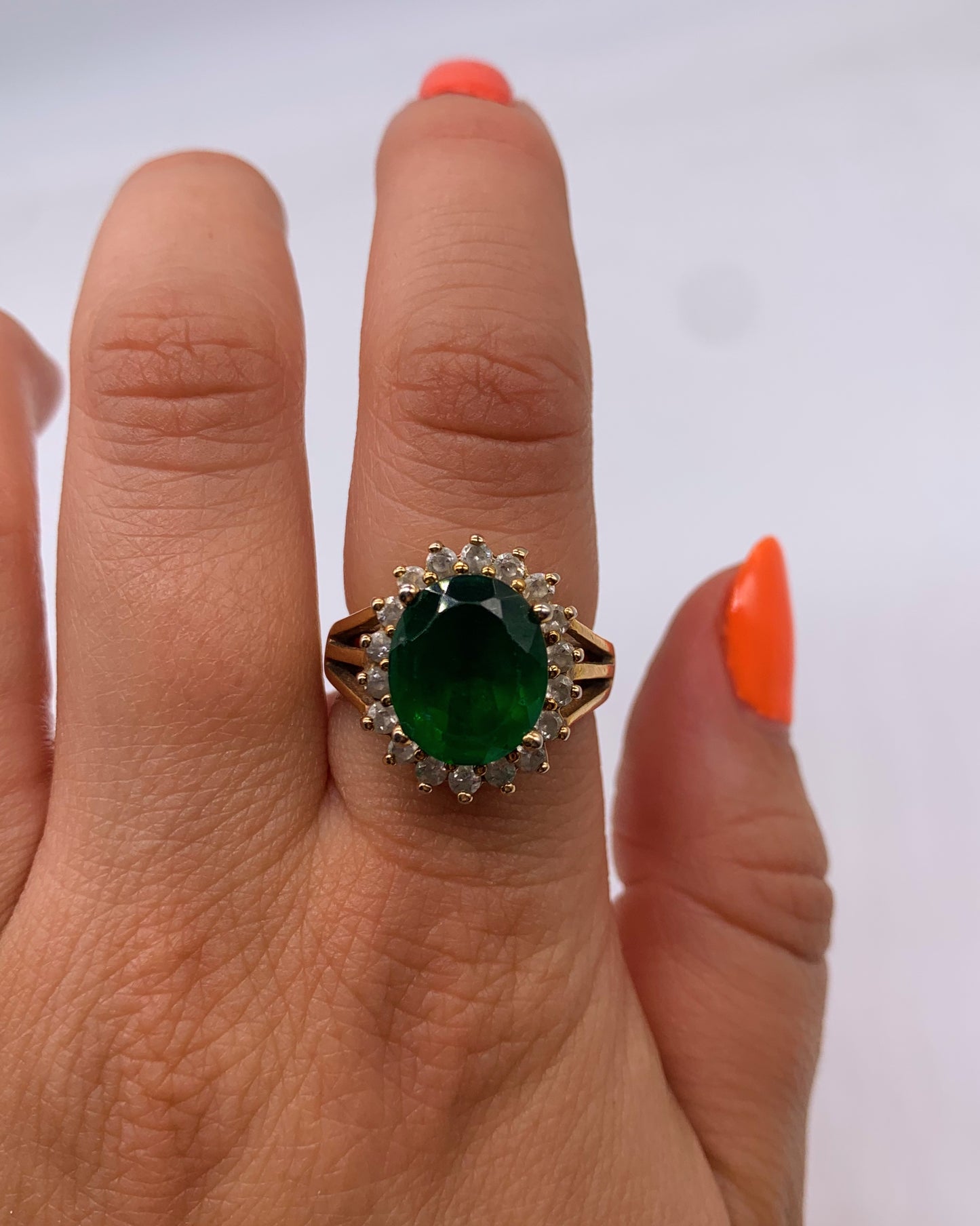 GOLD EMERALD COCKTAIL RING