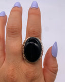 NAVAJO OVAL ONYX RING ⋄ Size 10