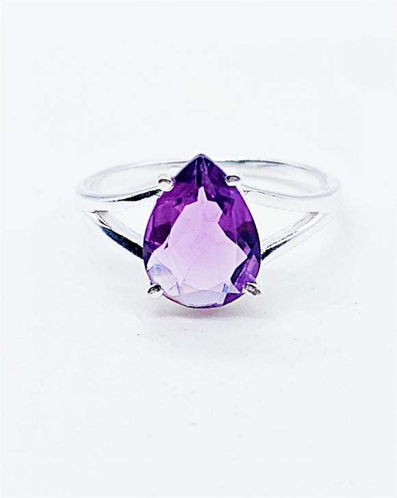 AMETHYST PEAR RING ⋄ Size 8.75