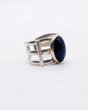 ONYX TRIPLE SHANK BAND ⋄ Size 6