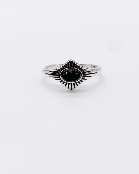 BLACK AGATE BURST RING ⋄ Size 8