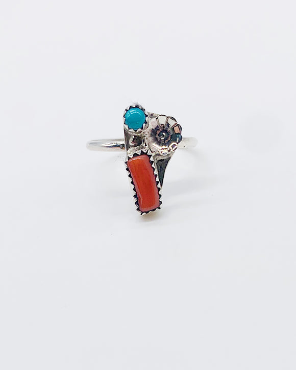 NAVAJO TURQUOISE & CORAL FLOWER RING ⋄ Size 6