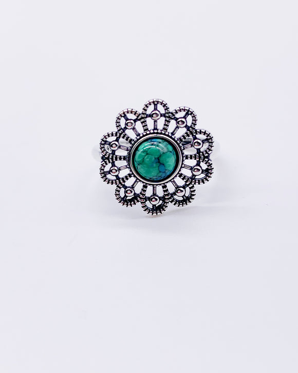 TURQUOISE FLOWER RING • Sz 6.25