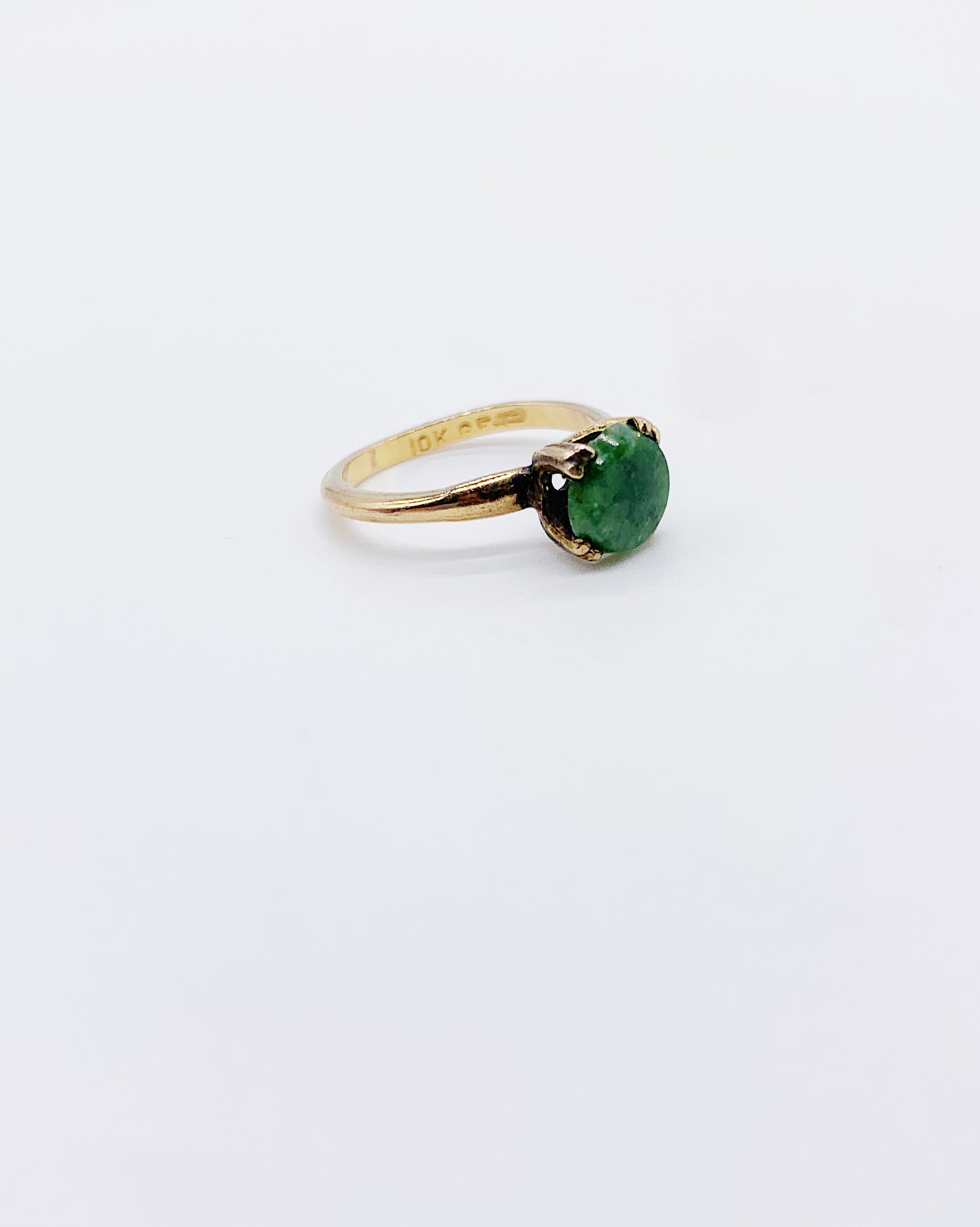 JADE GOLD SOLITAIRE RING