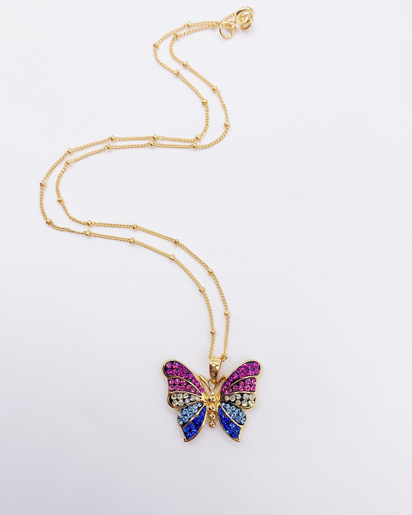 GOLD BUTTERFLY NECKLACE