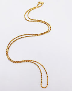 GOLD TWIST LINK NECKLACE