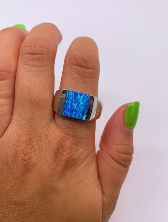 SQUARE BLUE OPAL BAND